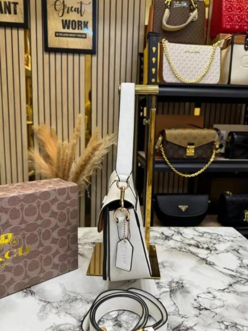 COACH GEORGIE SHOULDER BAG IN COLORBLOCK SIGNATURE CANVAS WITH RIVETS  OG BOX AND DUST BAG INCLUDING CARRY BAG  FULL WHITE