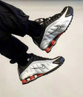 Nik_e Shox R4 Black Metallic Silver