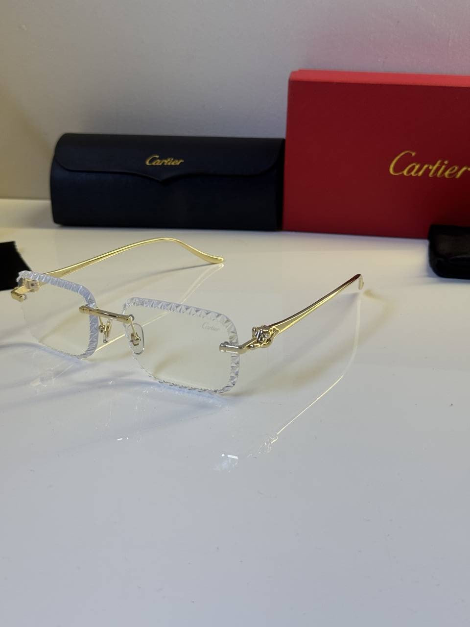 Cartier_2512_Gold_Frame