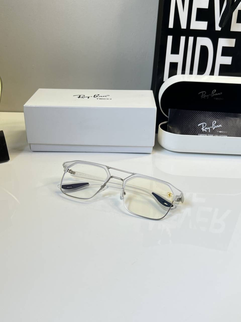 Rayban_04_Ice_White