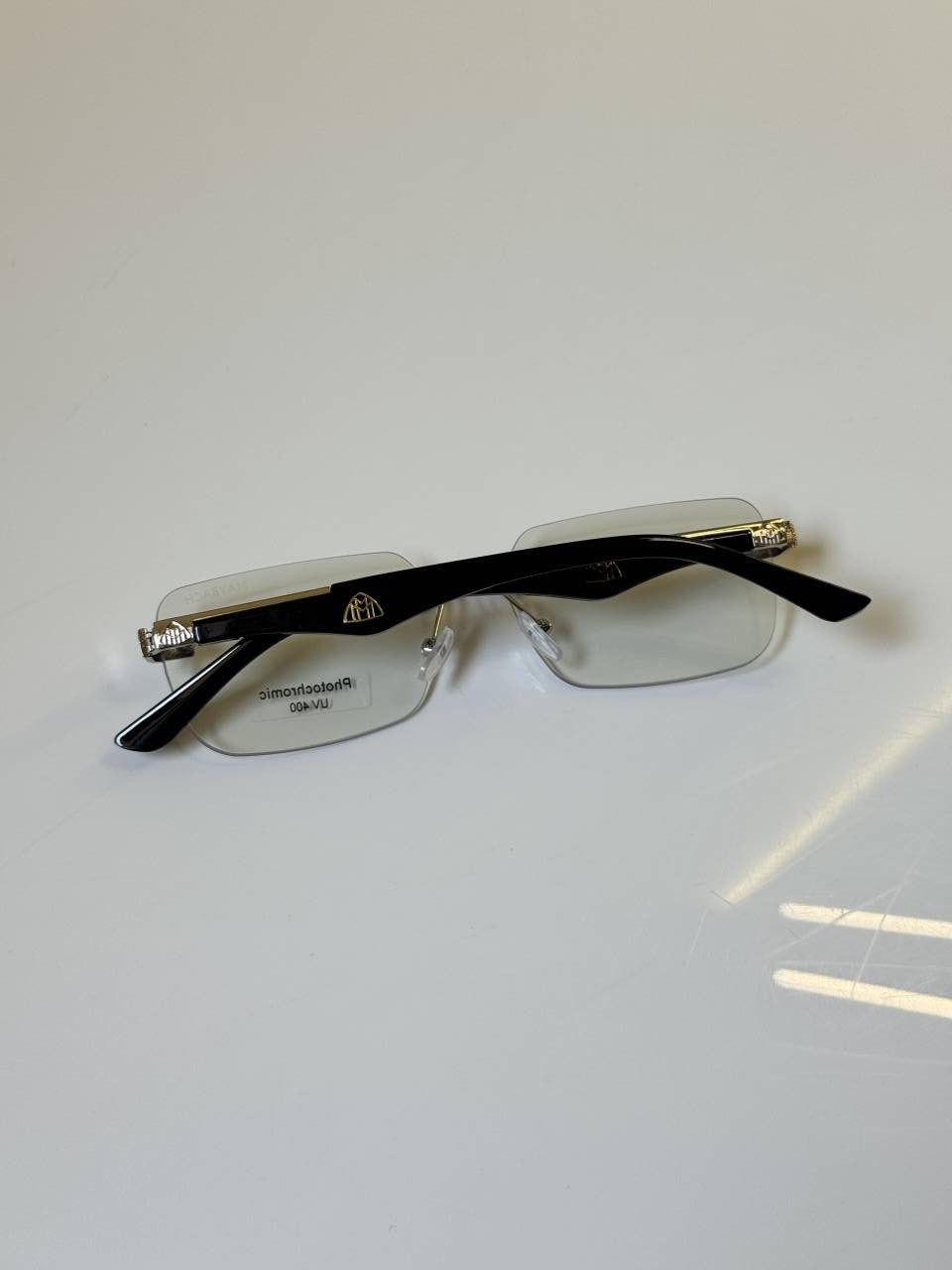 Maybach_Z20_Silver_Black_Photochromic_frame