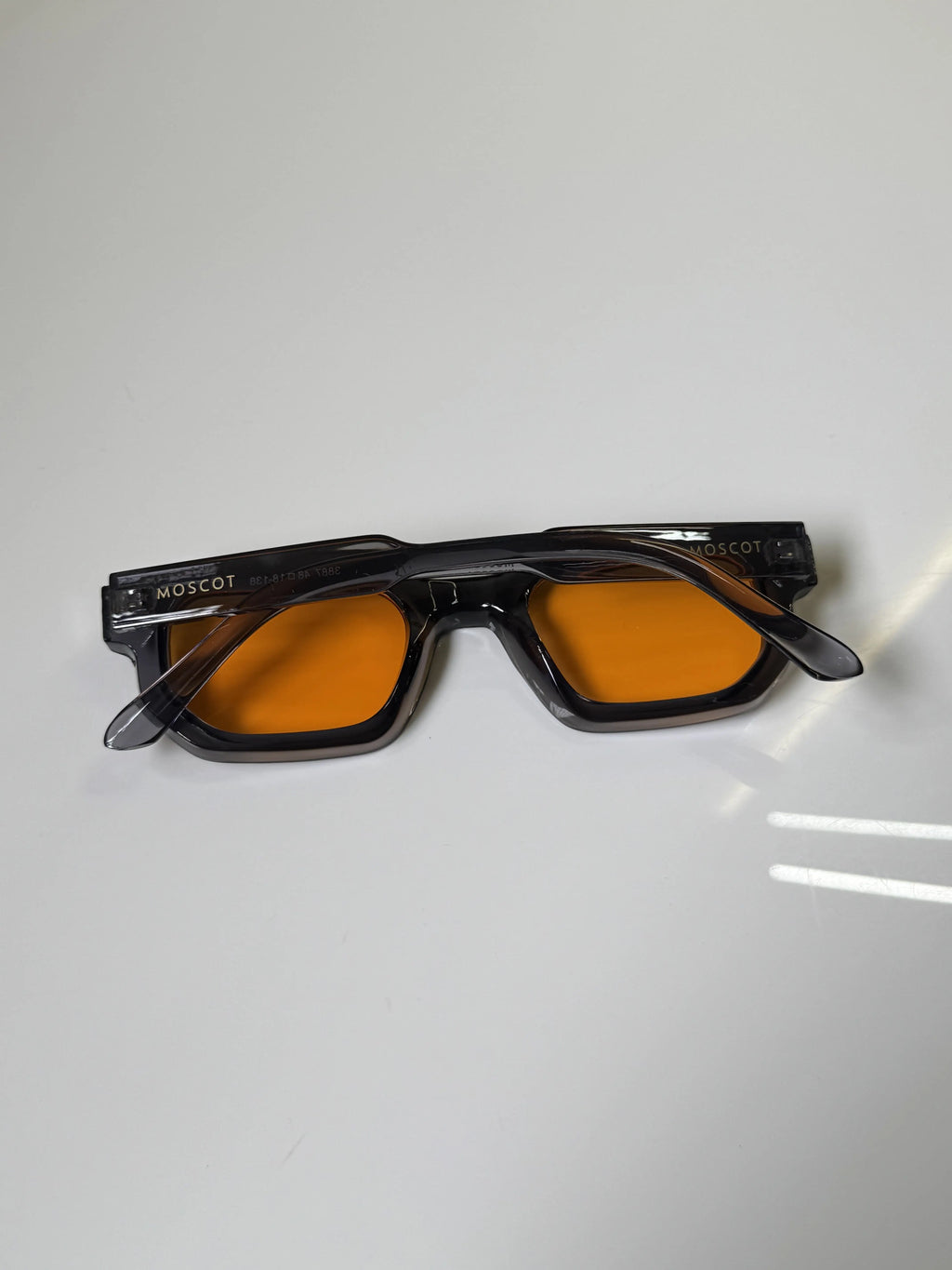 Moscot_3887_Yellow_Grey