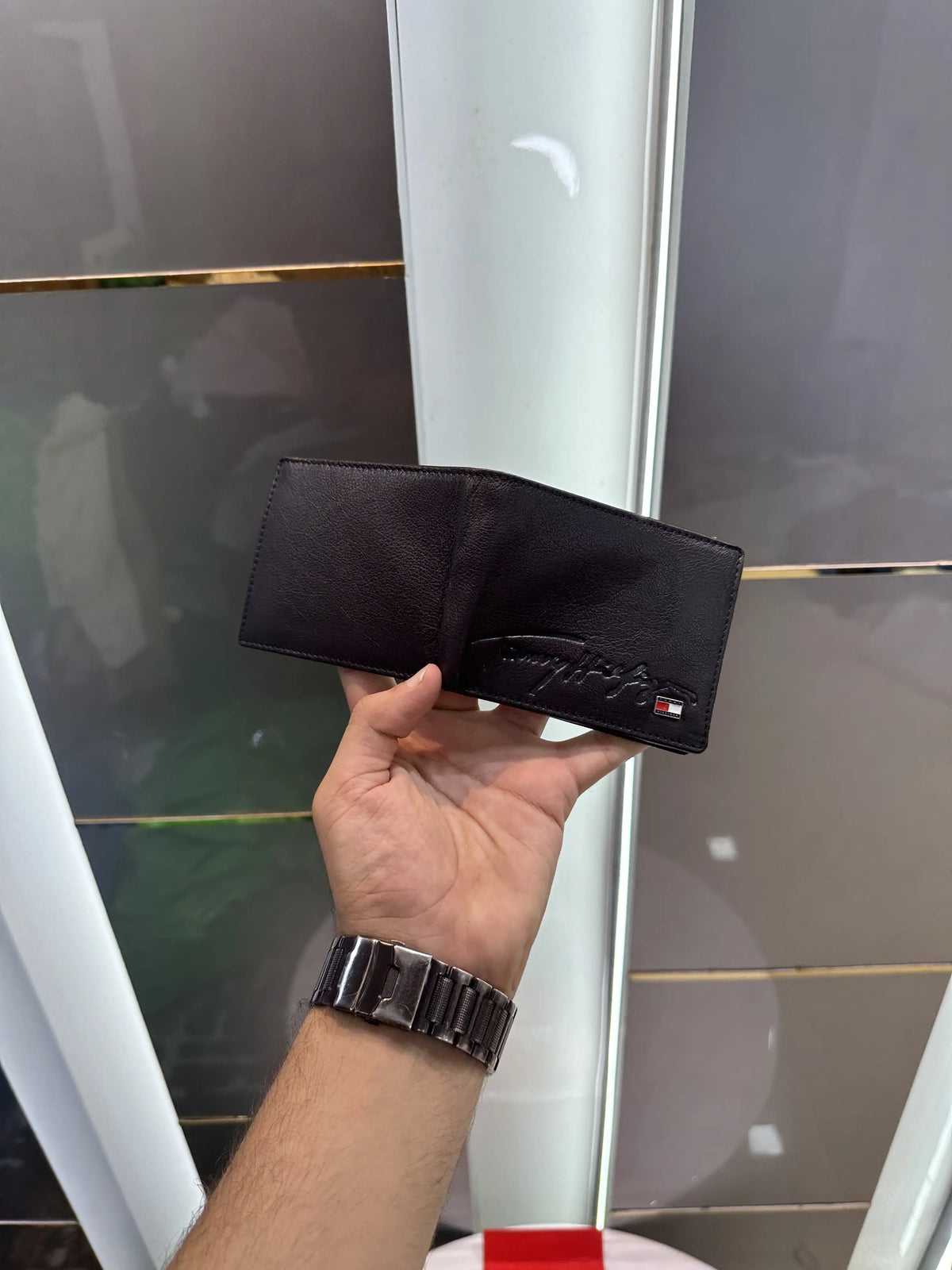 Tommy Hilfige r Premium Wallet Black With Box t480