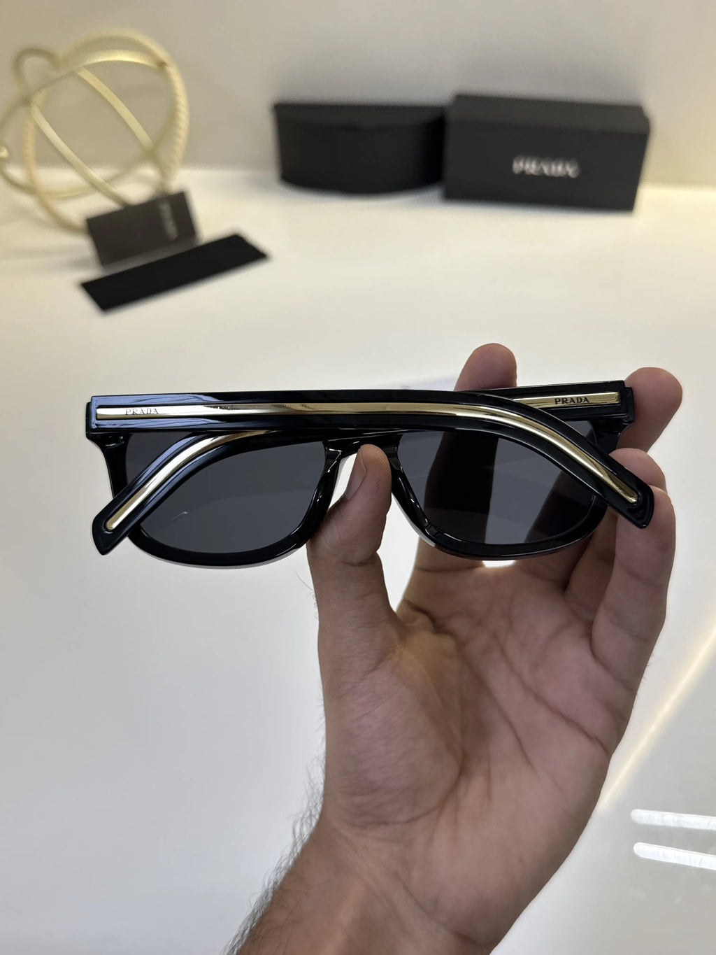 Prada_12S_Black