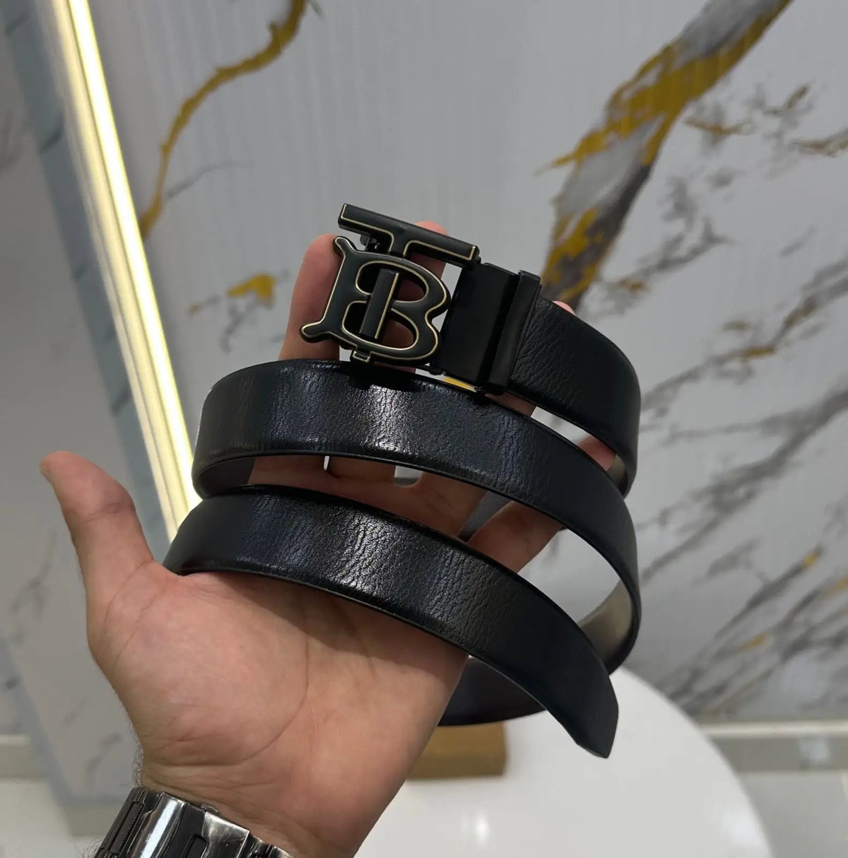 Burberr y  Premium Imported Belt Autolock b28
