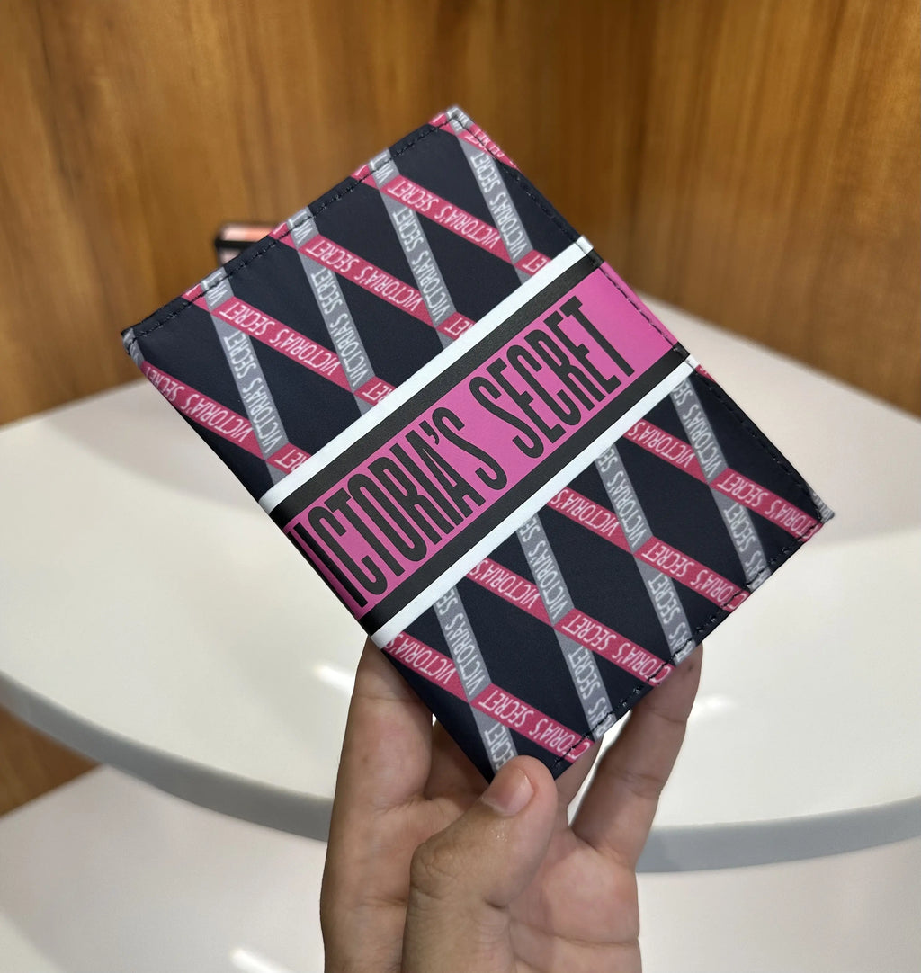 Victoria s Secret Womed Passport Cover vs710