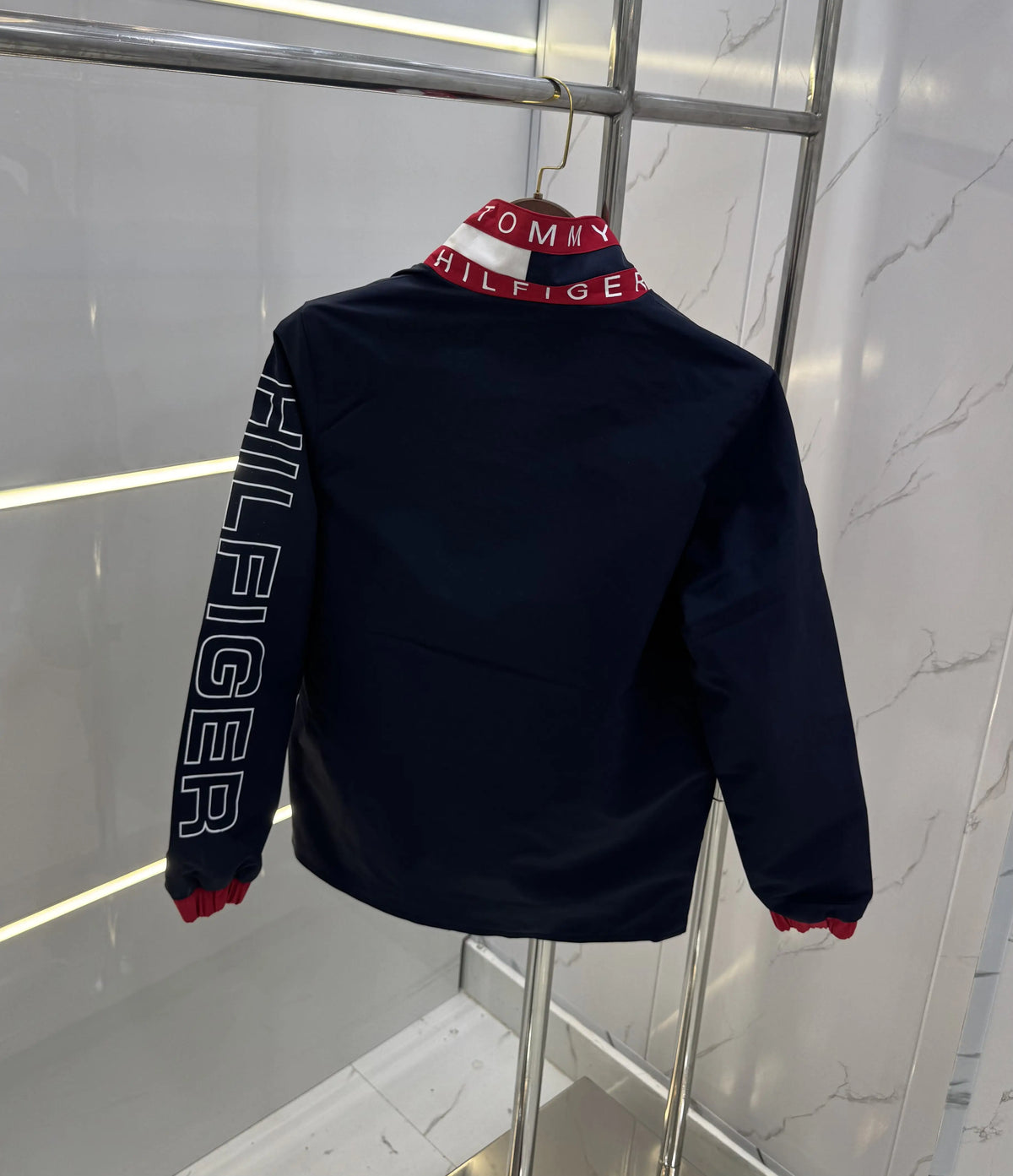 Tomm y Hilfige r Blue & Red Reversible Imported WindBreaker Jacket