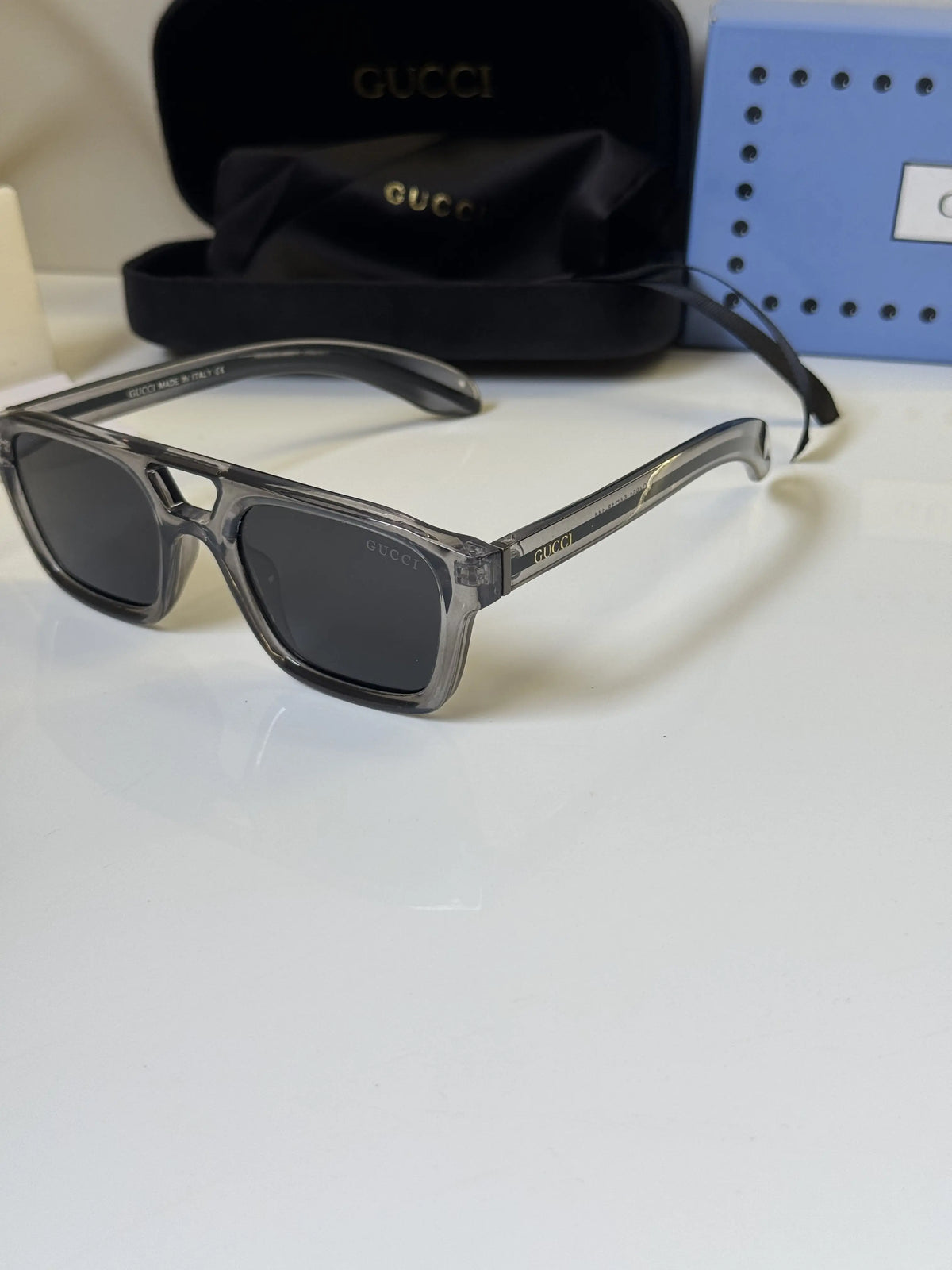 Gucci_4951_Grey
