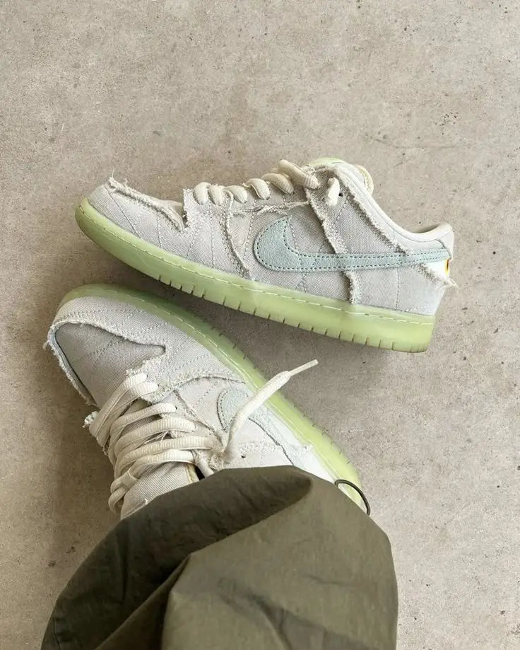 Nik e Sb  Dunk Low SB Mummy Glow in Dark