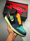 Nik e Jordan Retro 1 High Bio Hack Semi UA