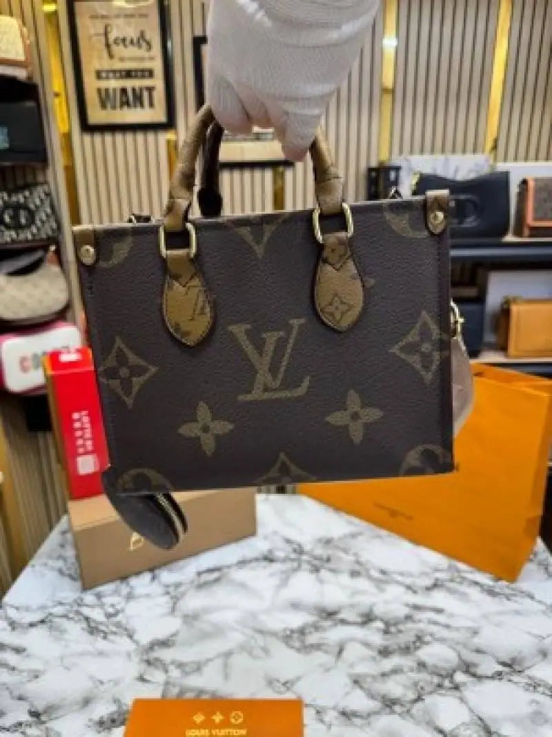 Louiis Vuitton Onthego Pm With Double Og Box And Dust Bag Including CarryBag Brown