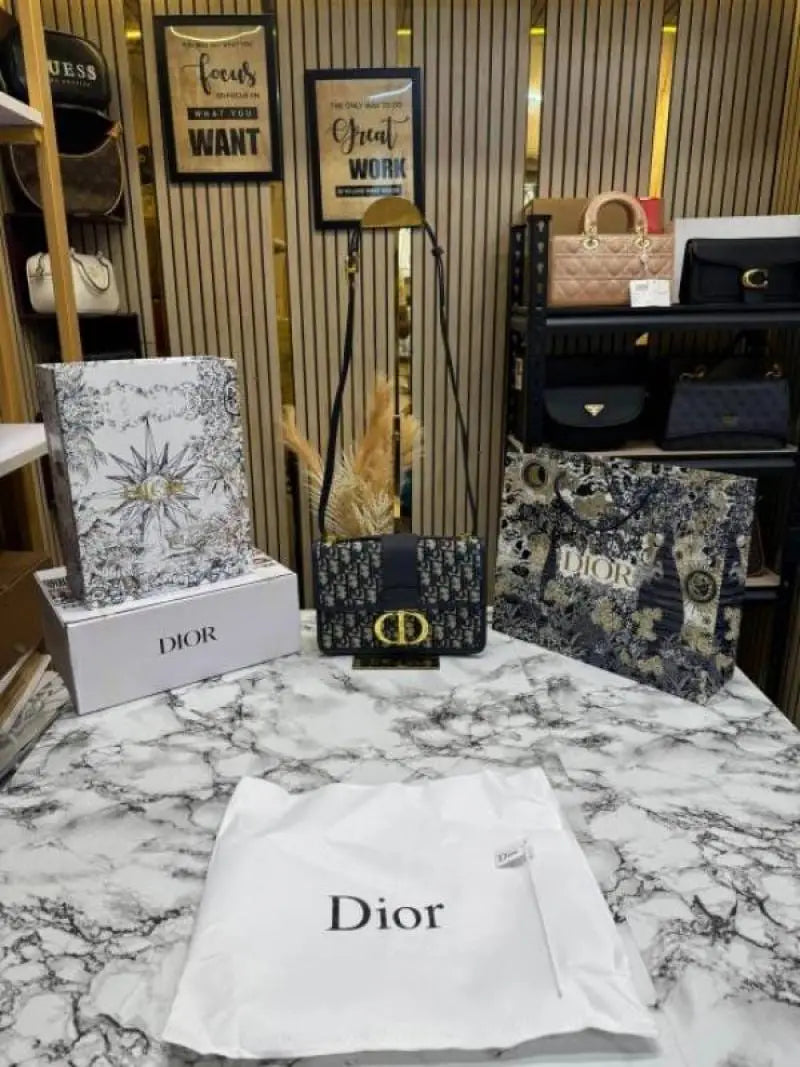 Christian Dior Montaign Oblique Shoulder Bag With Double Og Box And Dust Bag V06757-Black