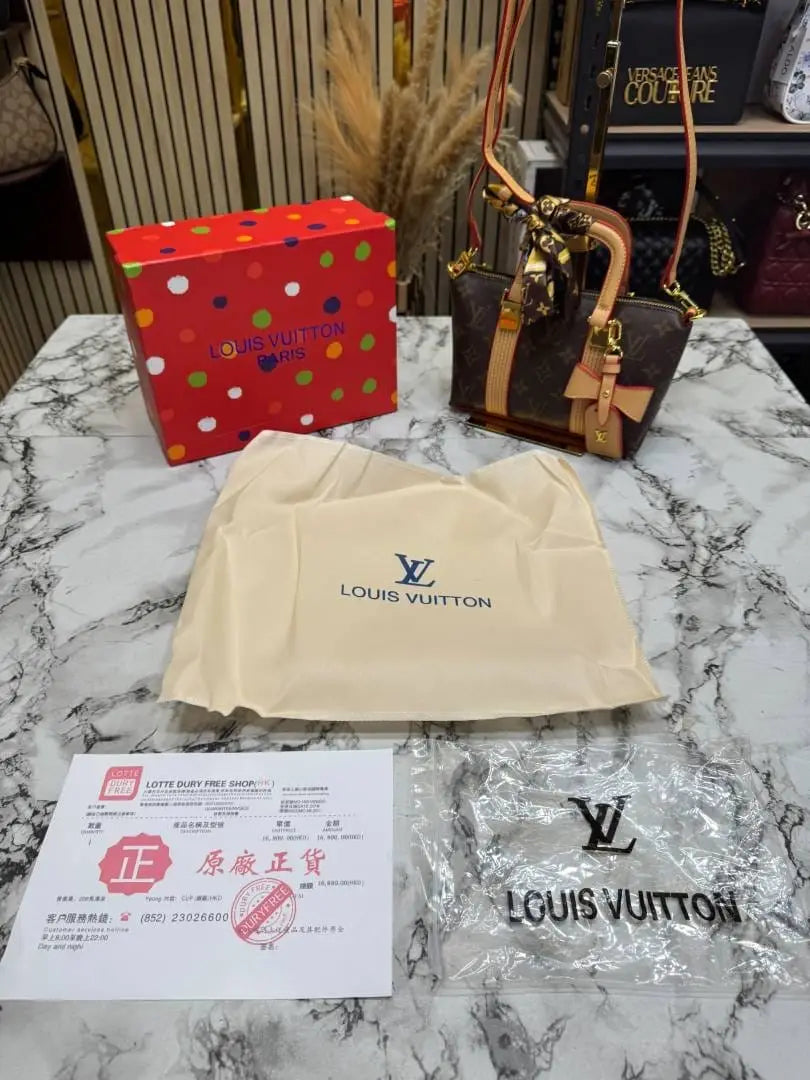 Louis Vuitton Monogram Papillon Bag with Vachetta Leather Trim Handbag With Box And Dust Bag