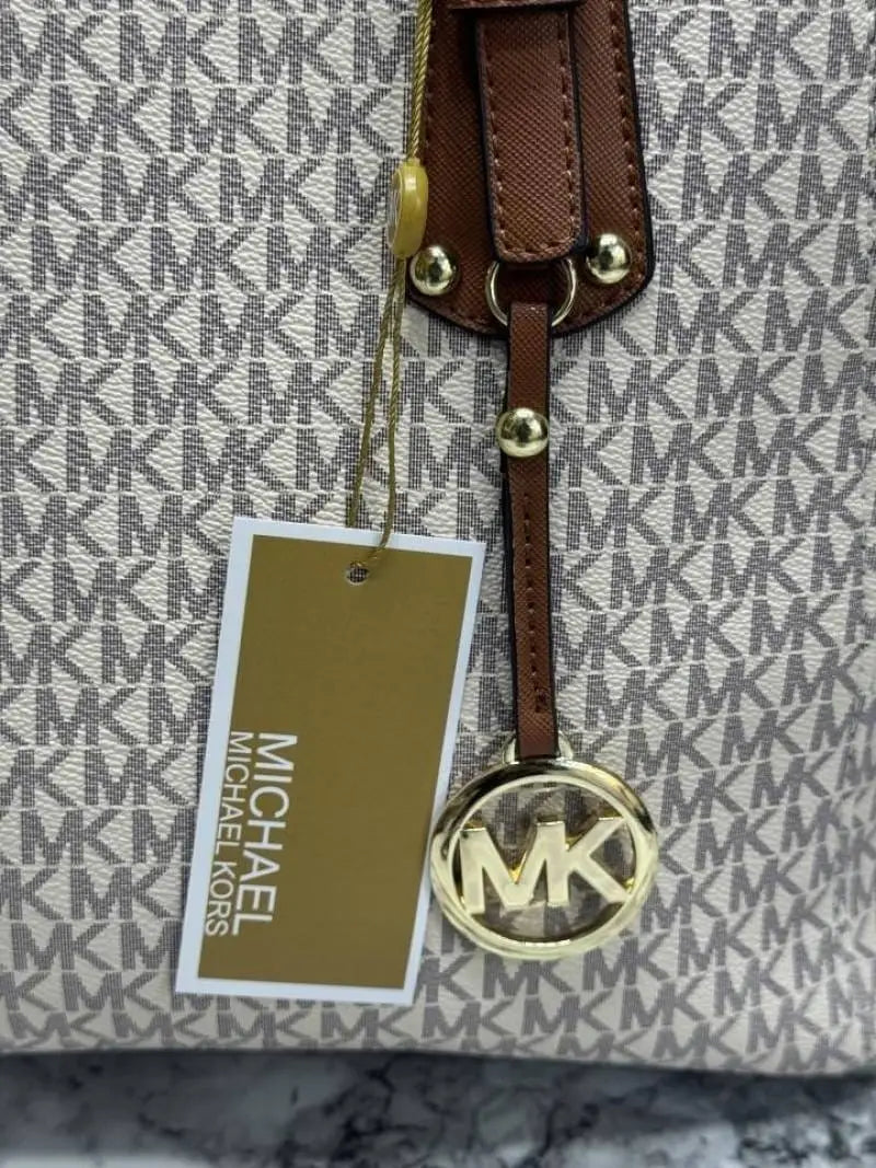 Michael Kors Voyager Tote Bag With Dust Bag Beige