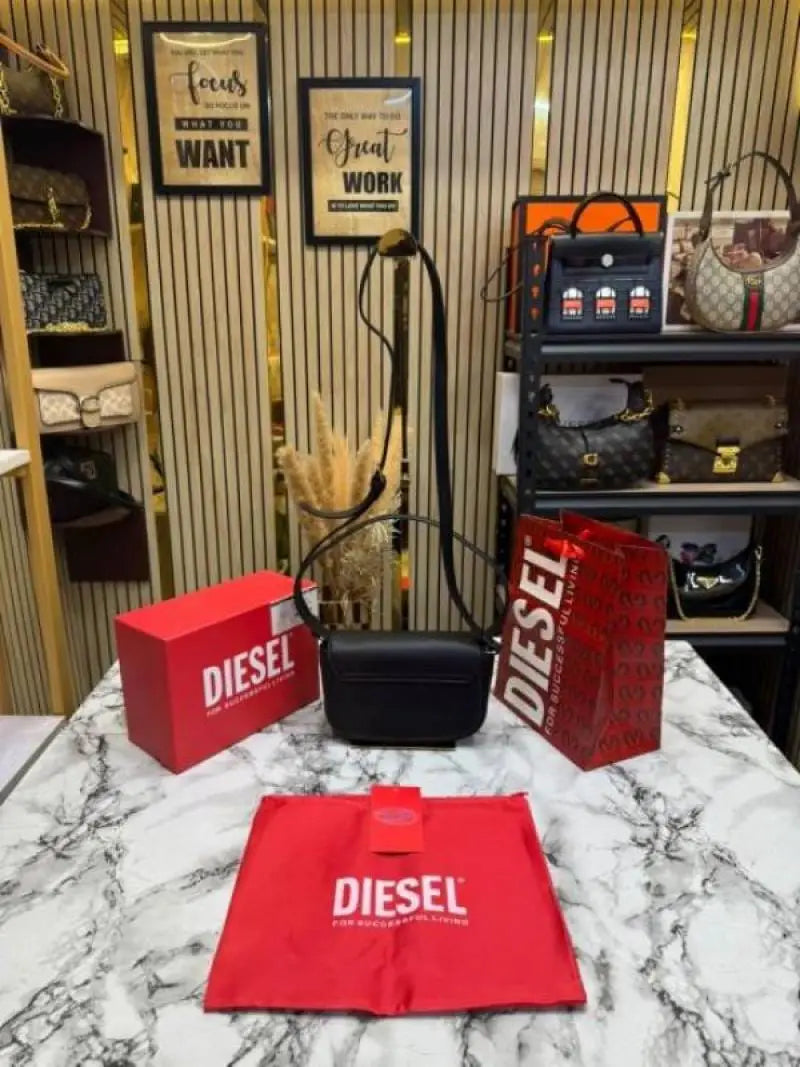 Diesel 1dr Shoulder Bag Premium Quality With Box And Dust Bag Including Carry Bag Black