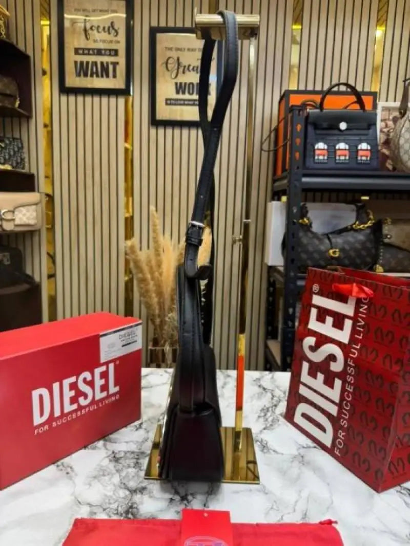Diesel 1dr Shoulder Bag Premium Quality With Box And Dust Bag Including Carry Bag Black