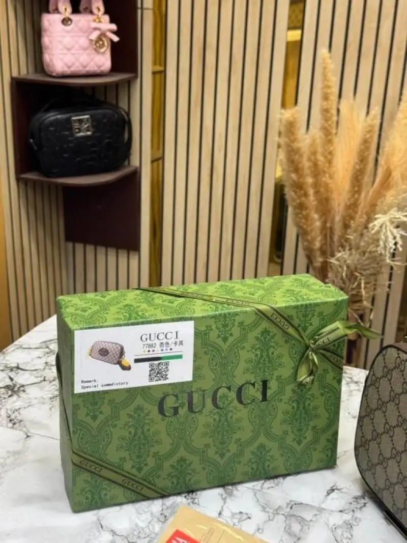 Gucci GG Supreme Neo Tiger Sling Bag With Box And Dust Bag