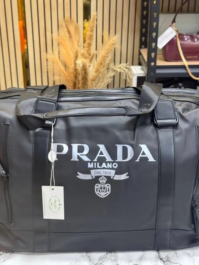 PRADA PREMIUM QUALITY TRAVEL DUFFLE BAG WITH STRAP C-PA1008