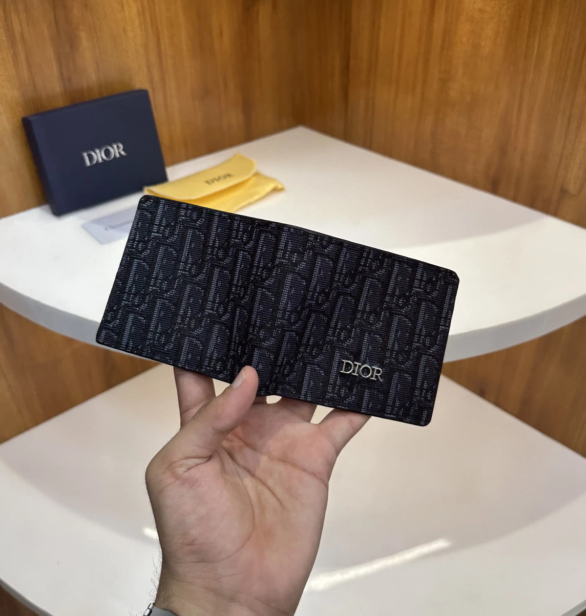 Dio r Monogram Premium Wallet d710