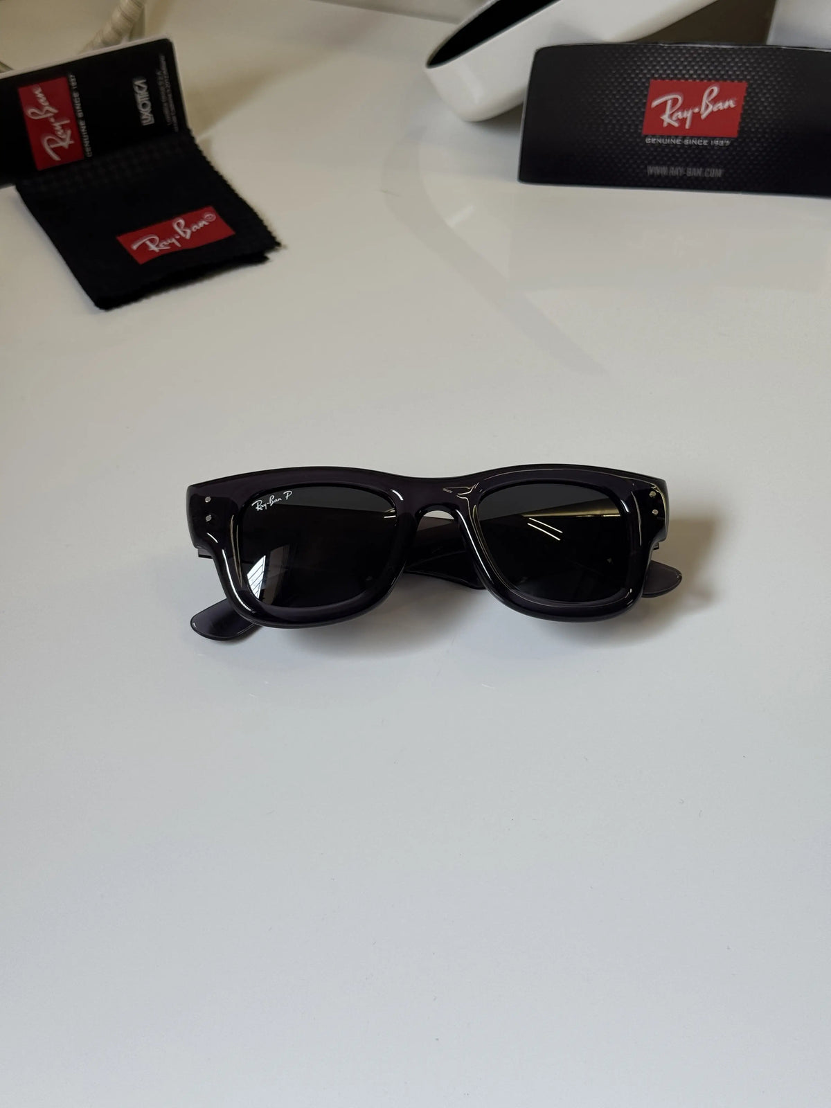 Rayban_4940_Smoke_Grey_Puffer