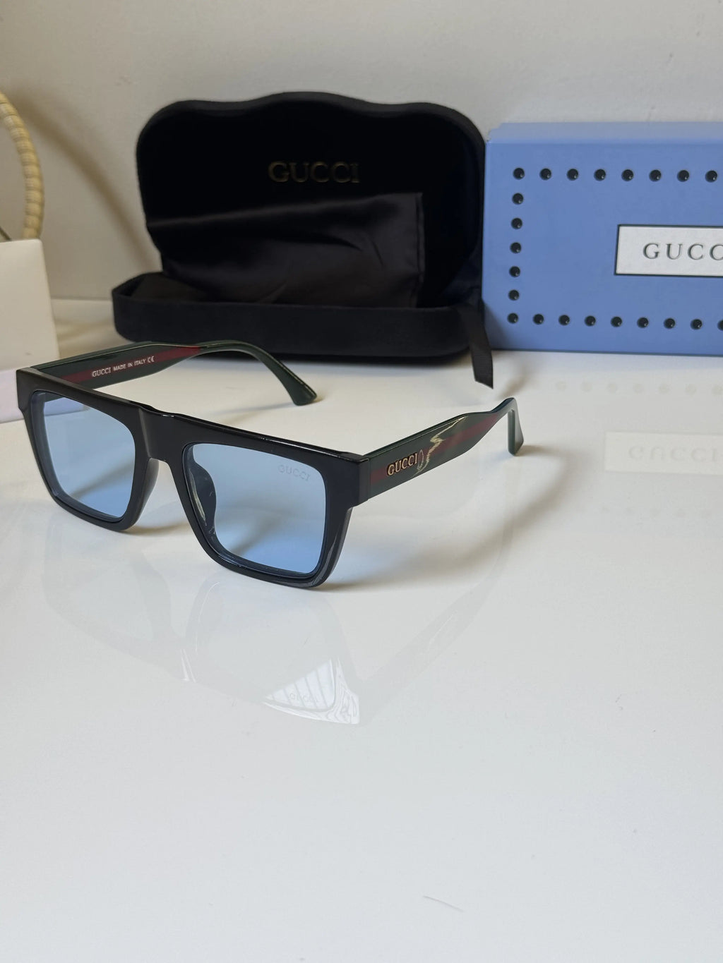 Gucci_1868_Blue