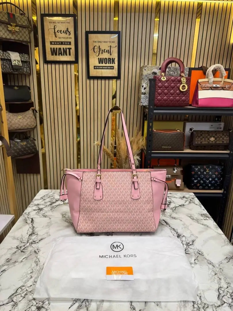 Michael Kors Jet Set Travel Signature Logo Large Top-Zip Tote Bag With Dust Bag Pink