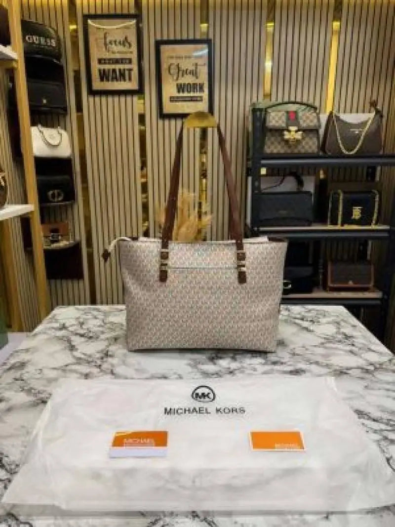 Michael Kors Jet Set Zip Logo Large Tote Bag With Dust Bag Beige M04