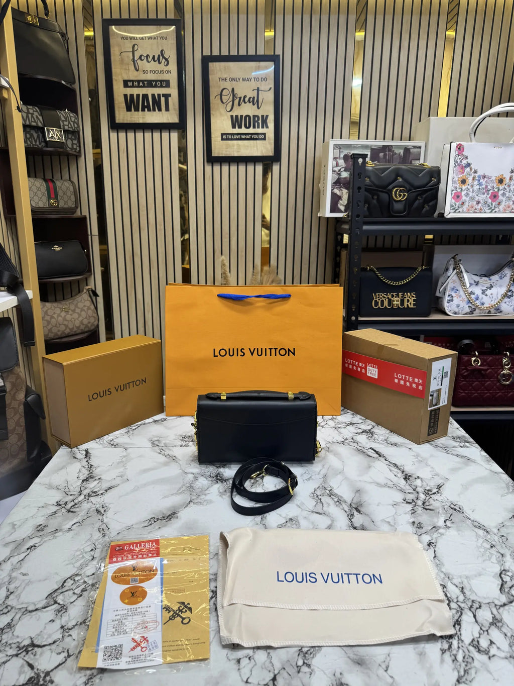 Louis Vuitton Capucines Side Trunk MM  Black M12710