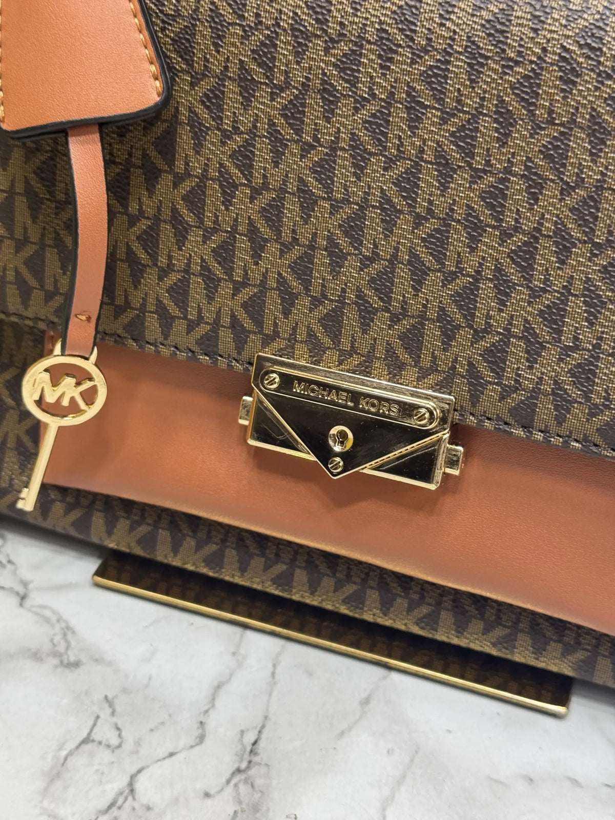 Michael Kors Parker Signature Shoulder Bag With OG Box And Dust Bag  Coffee Brown