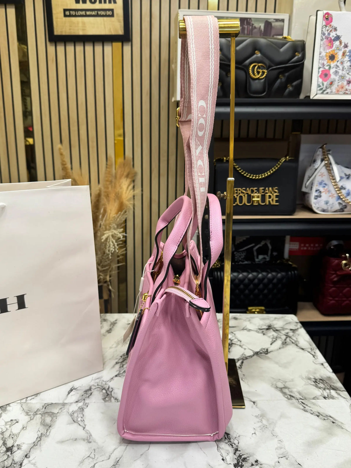 COACH CARGO TOTE IN CANVAS WITH DUST BAG AND CARRY BAG PINK 3750