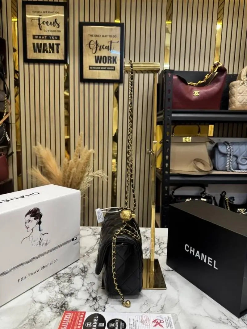 Chanel Quilted Classic Flap Mini Bag with Og Double box And Dust Bag 6612-Black