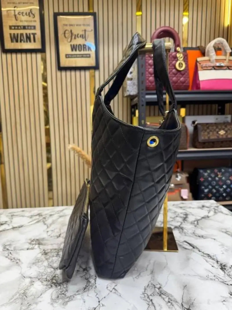 Yves Sain t Laurent YSL Maxi Tote Bag Wit atching Wallet Includes Dust Bag Black