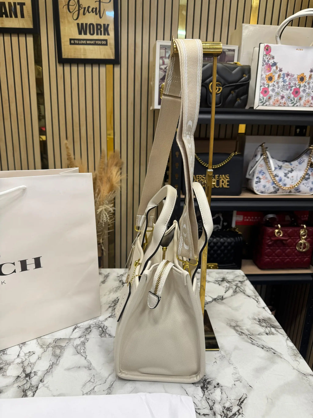 COACH CARGO TOTE BAG IN CANVAS WITH DUST BAG AND CARRY BAG WHITE 3750
