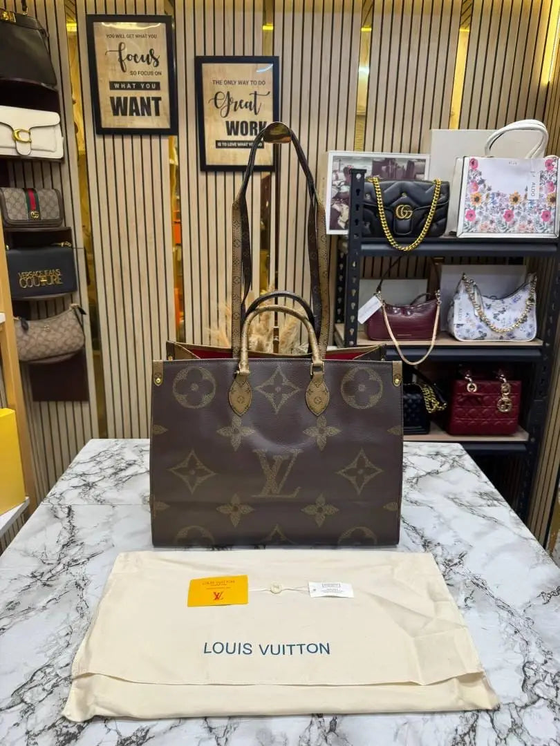 Louis vuitton premium onthego with dust bag brown