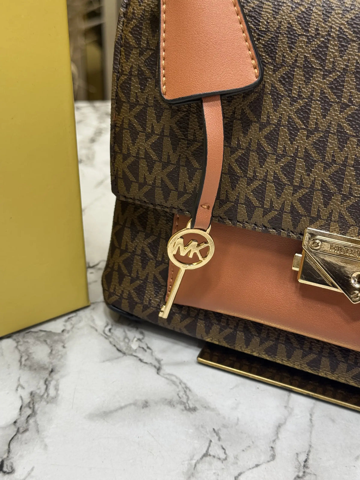 Michael Kors Parker Signature Shoulder Bag With OG Box And Dust Bag  Coffee Brown
