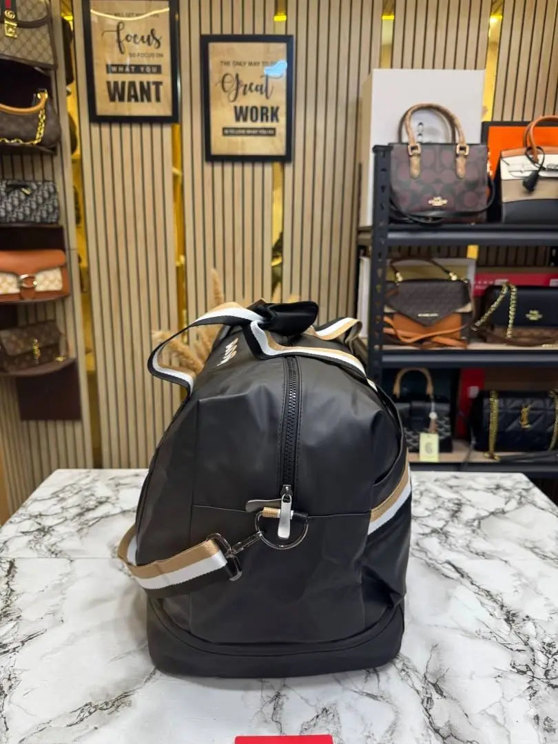 Hugo Boss Premium Weekender Travel Duffle Bag With Adjustable Shoulder Strap BS16006-B