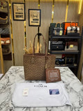 Coatch City Tote Signature Canvas Tote Bag Including Pouch And Dust bag apricot 8020
